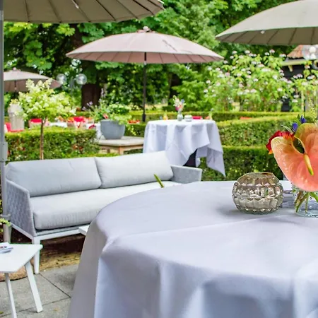 Bed & Breakfast Het Kasteel Van Het Koetshuys Rhoon